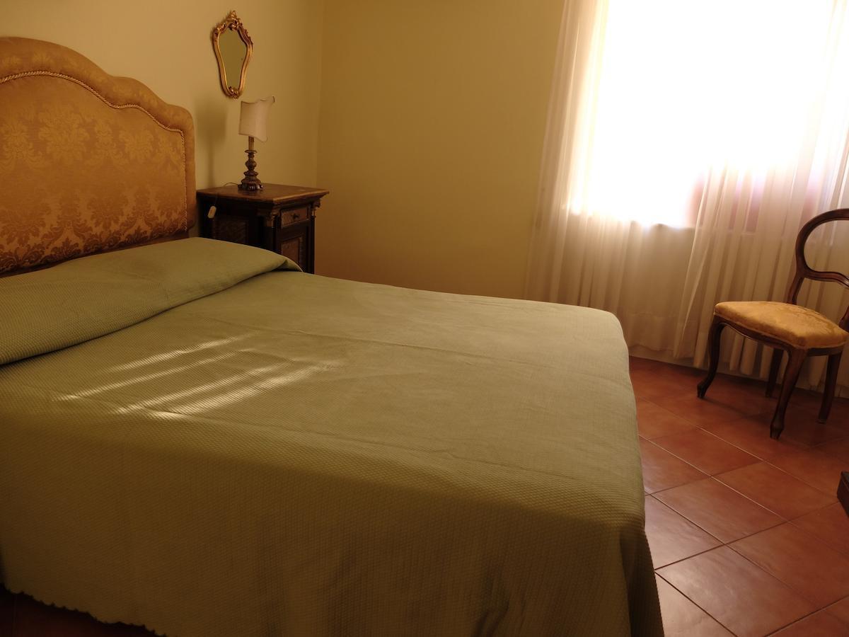 Palazzo Montevago Apartment Палермо Стая снимка