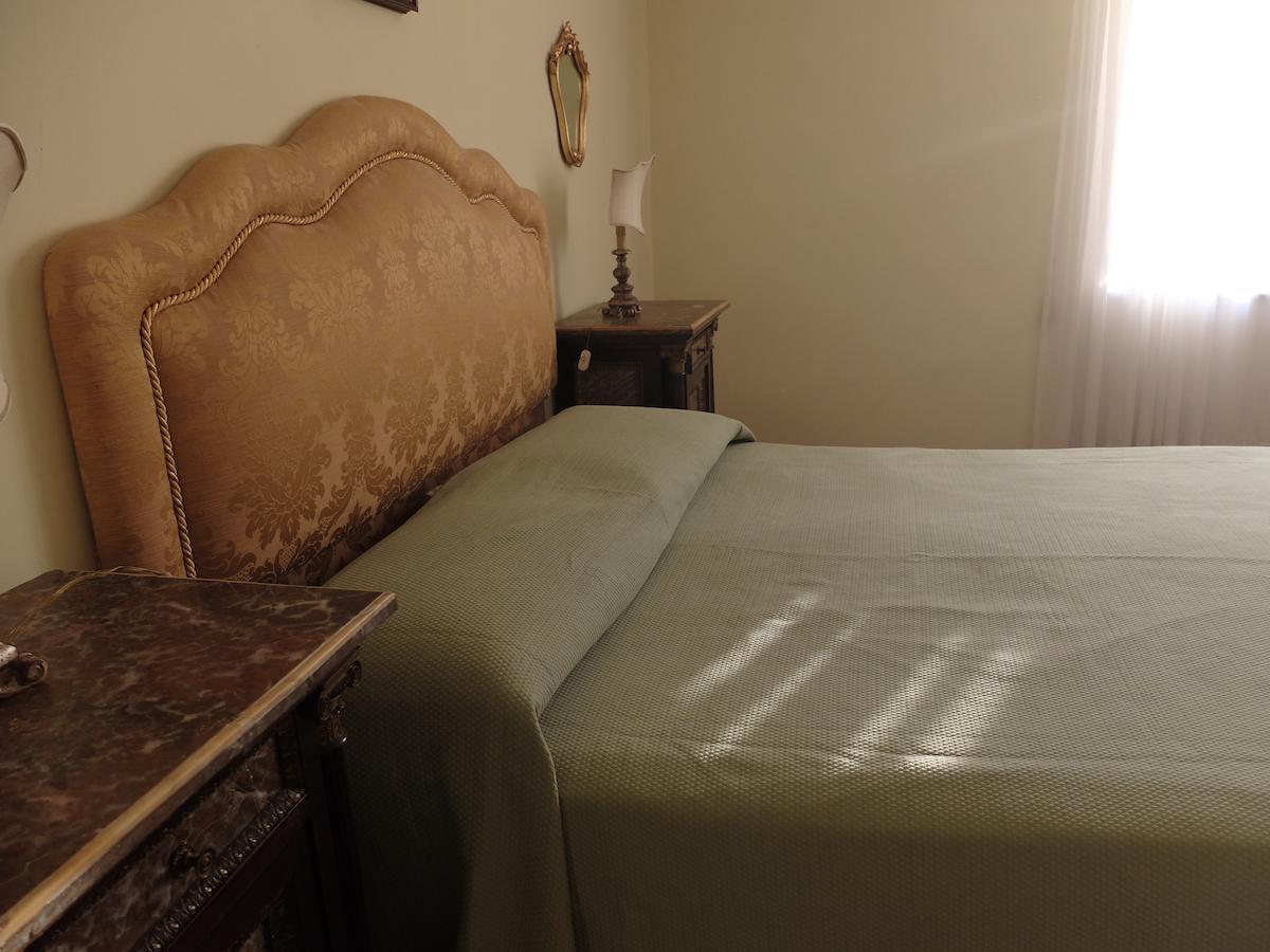 Palazzo Montevago Apartment Палермо Стая снимка
